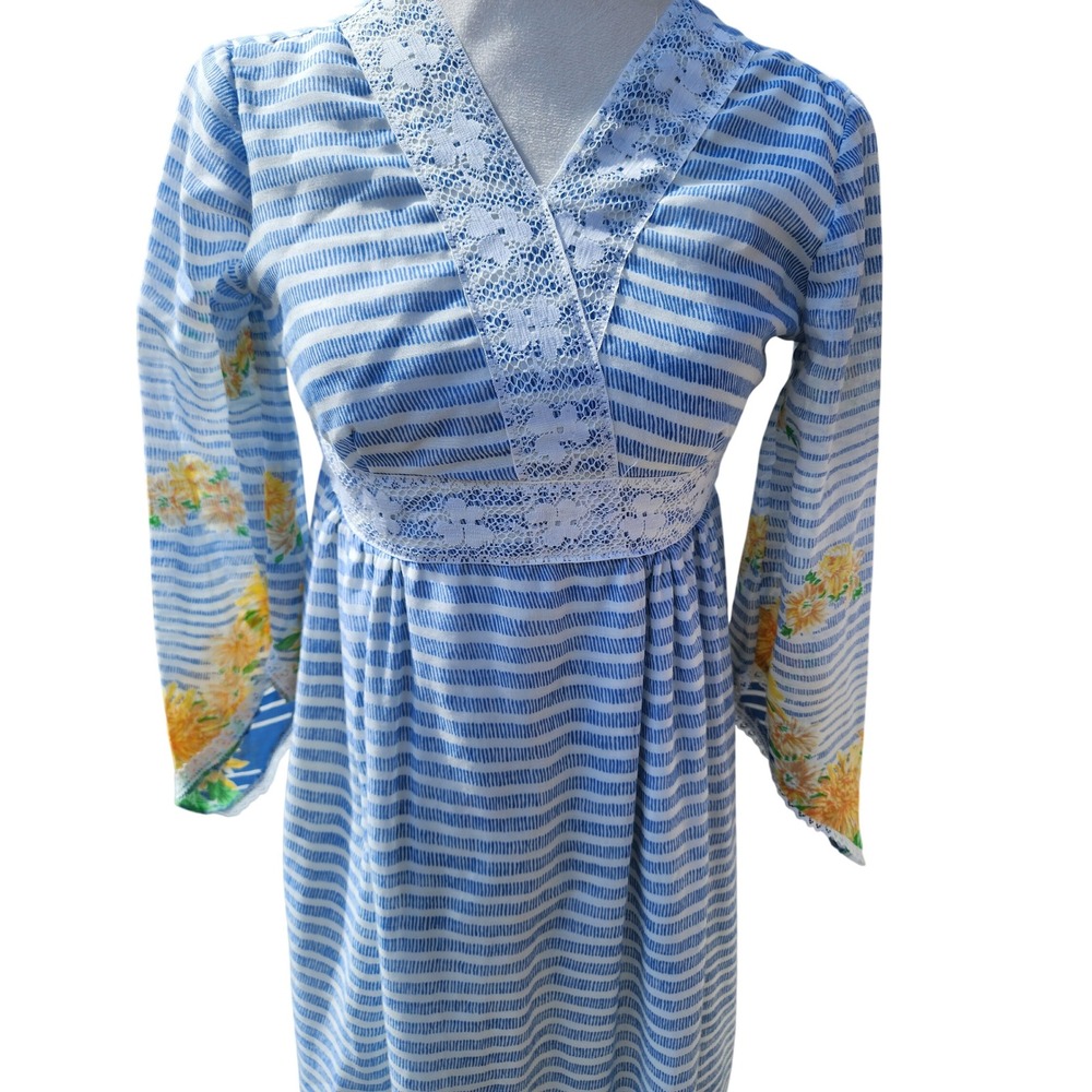 Vintage 70s ILGWU Blue Striped Floral Lace Empire Waist Maxi Dress Boho Size 2